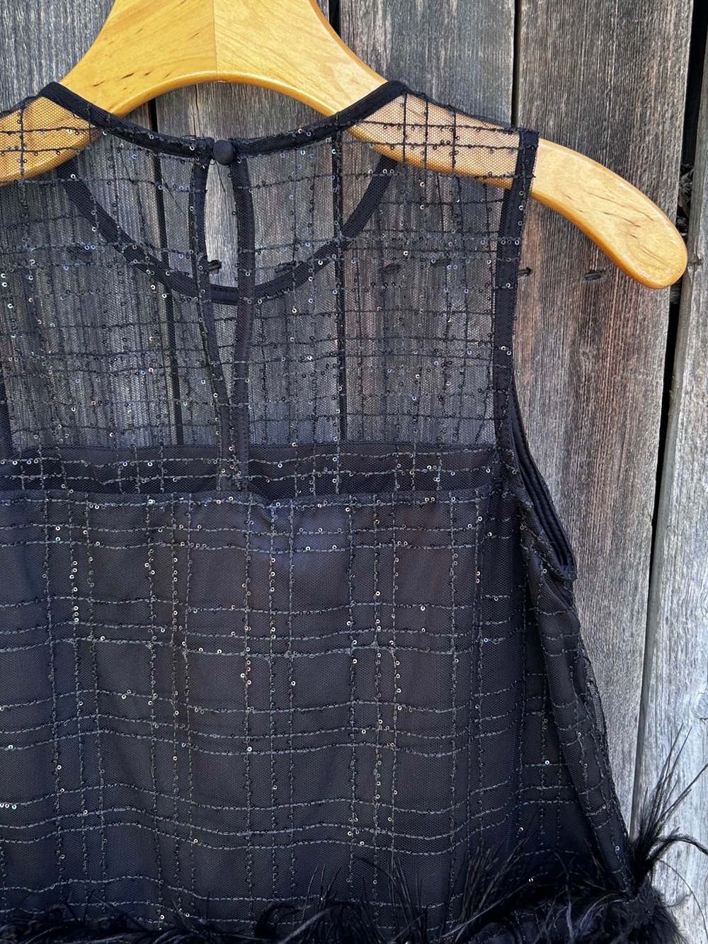 NWT Raisonnel Luxe Feather Trim Sequin Mesh Top Black S - Picture 13 of 16